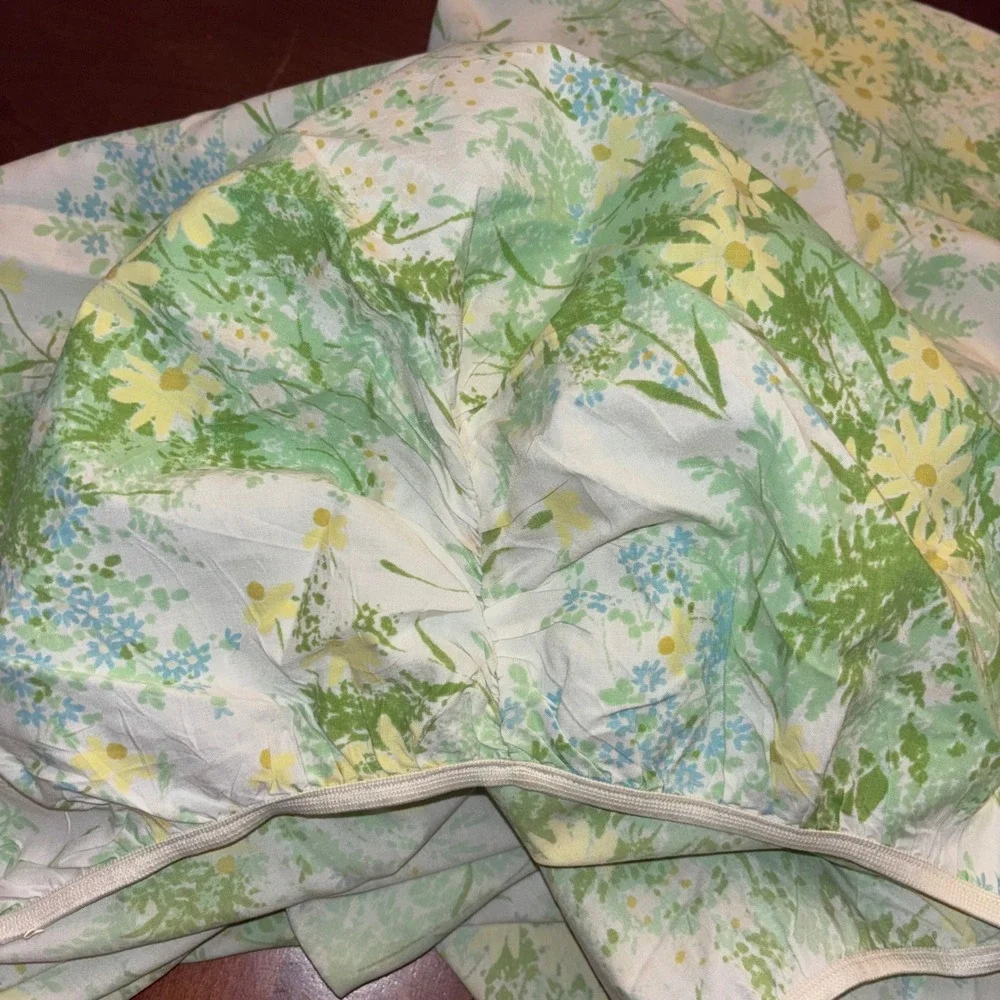 Vintage | Springmaid Wondercale 4 Piece Twin Sheet Set‎ | Green Yellow Daisy